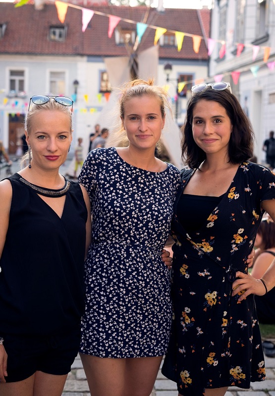 Foto: (zleva) Teresa Branna, Kamila Janovičová a Tereza Vítů